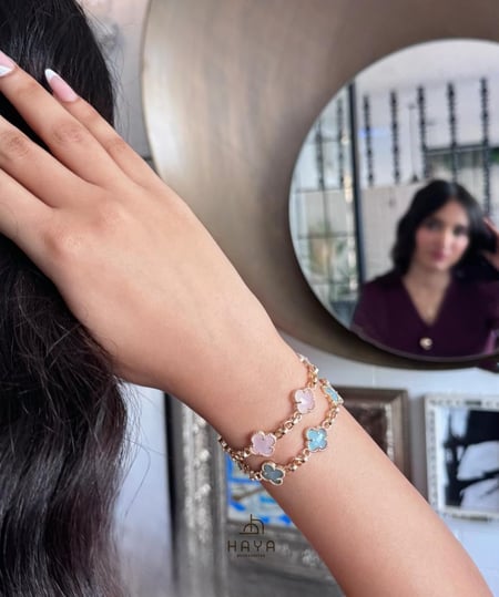 اساور مطلية