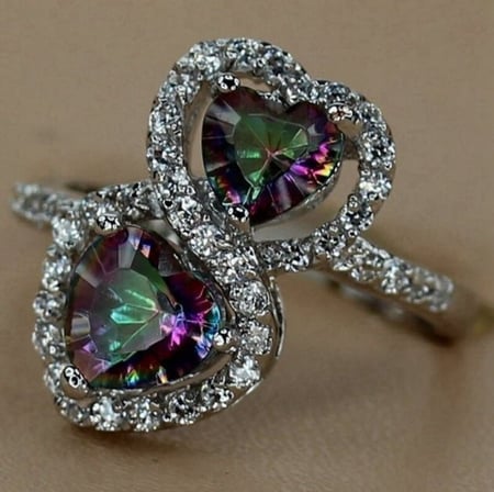 خاتم نسائي مطلي بالفضة ومزين بالزركون مقاس 8 أمريكي