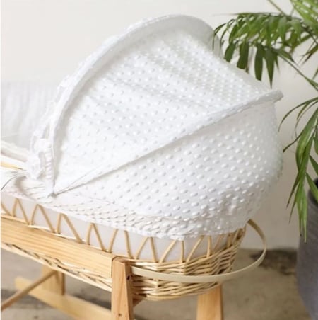 سرير أطفال حديث الولادة و قاعدة هزاز خشبية  للمواليد-متجر اقتناء