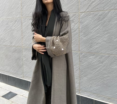 عباية صوف مع تطريز - 118