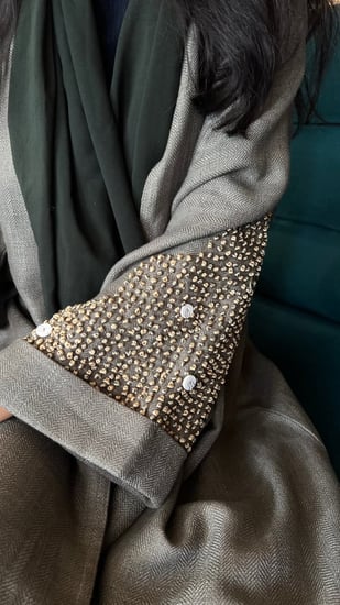 عباية صوف مع تطريز - 118