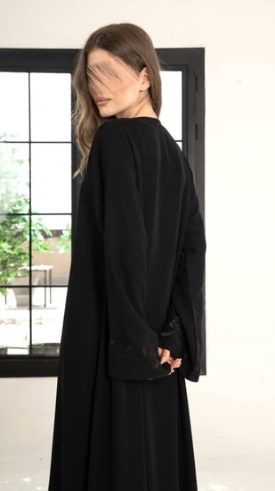 عباية كلوش بتطريز