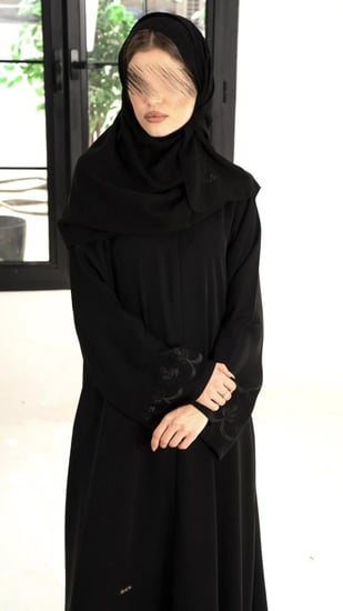 عباية كلوش بتطريز