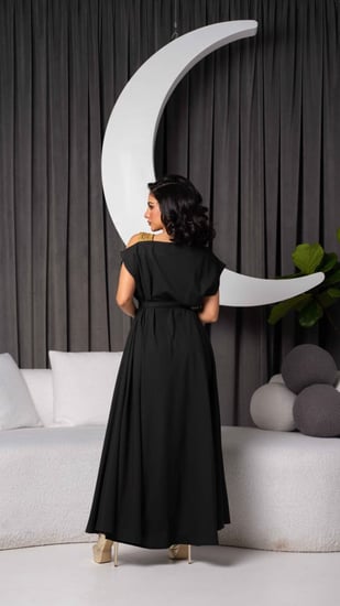 جلابية بحزام كتف فخم