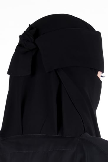 نقاب بمرد ملكي