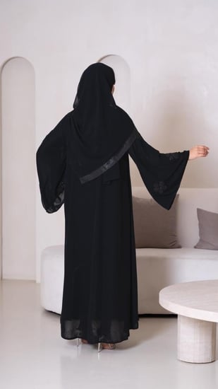 عباية دبل شيفون باكمام شك ورد