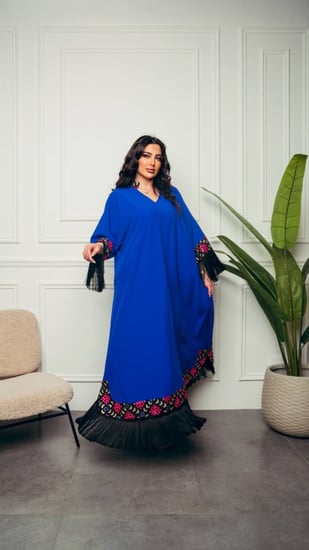 جلابية  ازرق بهدب فخمة