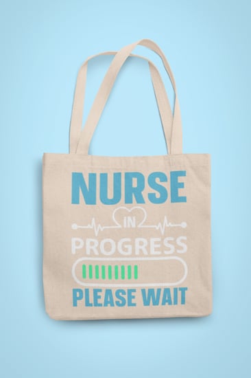 توت باق ممرضه