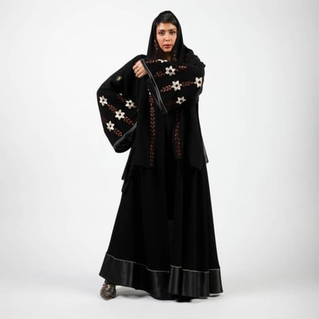 عباية بندق