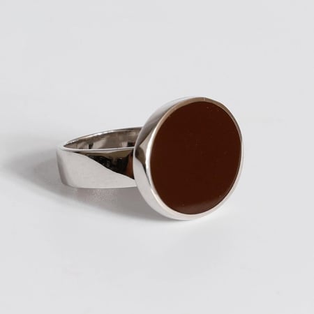 خاتم فضة ملكي بني بيضاوى - عيار 925