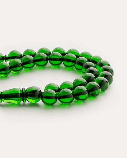 سبحة بكلايت بلون أخضر بتصميم أنيق