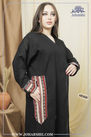 عبايات سعودية ملونة
