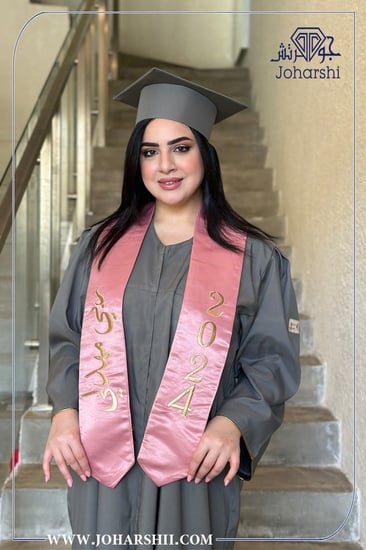 عبايه تخرج رصاصي