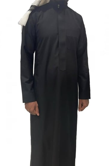ثوب سعودي رجالي  شتوي سادة سحاب اسود
