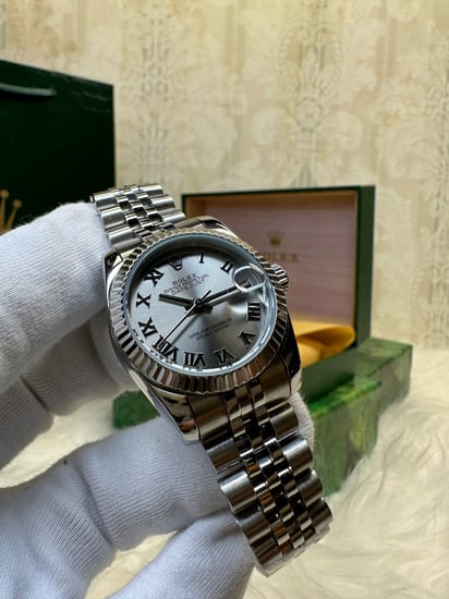 رولكس سلفر نسائي