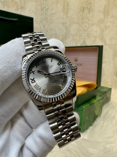 رولكس سلفر نسائي