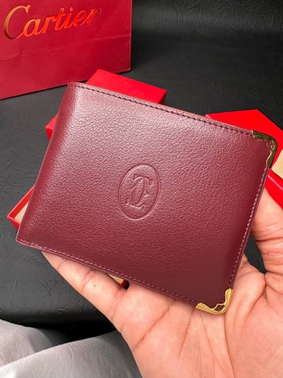 محفظة كارتير عودي