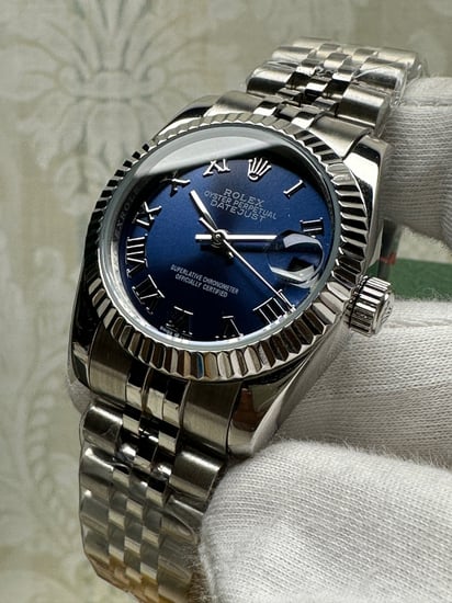 رولكس لاتيني نسائي