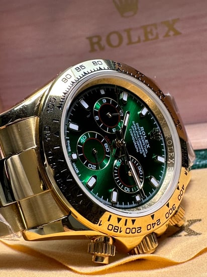 دايتونا ذهبي