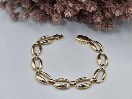 اسوارة إيطالية