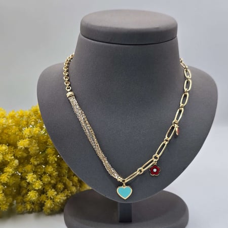 عقد + أسوارة