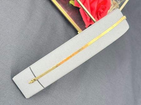 اسوارة فلات