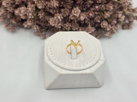 طقم LV
