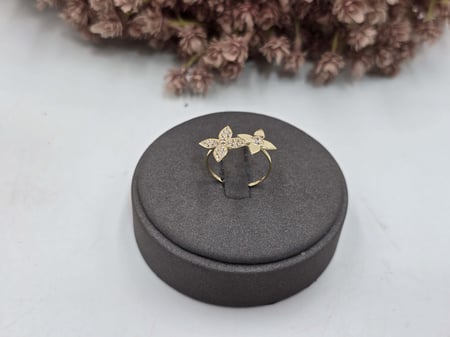 خاتم روبرتو كوين