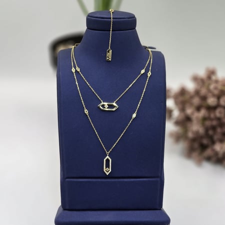 عقد ميسيكا دورين