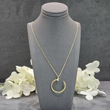 عقد كارتير مسمار