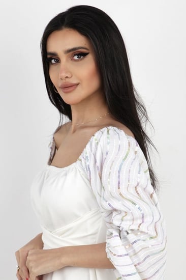 فستان بحزام ربط لون أبيض