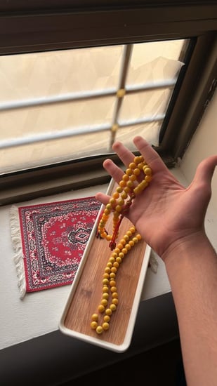 تراب كهرمان