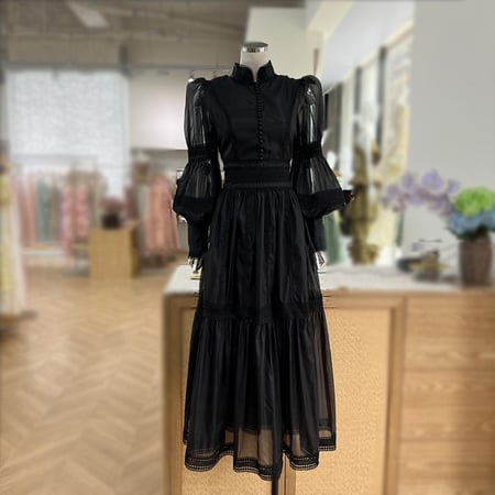 فستان كلاسيك