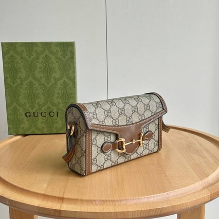 شنطهgucci
