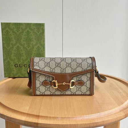 شنطهgucci