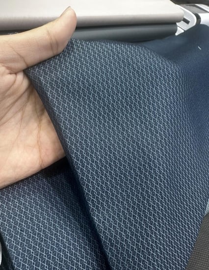 قماش شتوي ملون خلية