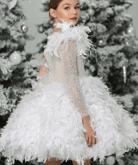 فستان فاخر بكتف واحد بتصميم عربي أنيق