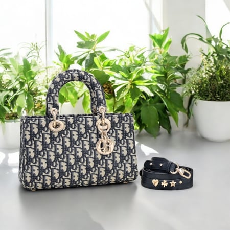 ليدي دي-ساير