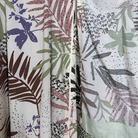 رِواء – شرشف صلاة باللون البيج مشجر