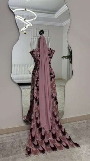 فستان موف بتطريز فاخر متدرج