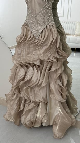 فستان سهرة تطريز يدوي