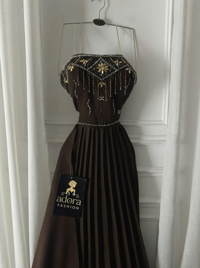 فستان سهره بني