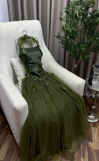 فستان سهره مورد