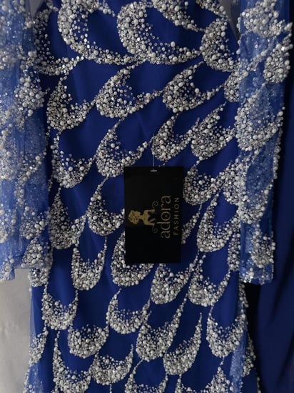 فستان سهرة  مطرز لول