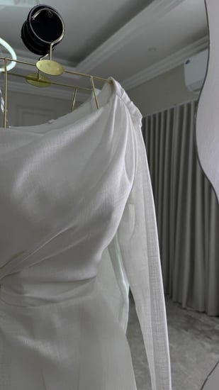 فستان سهرة أوف شولدر طويل بكشكش ناعم