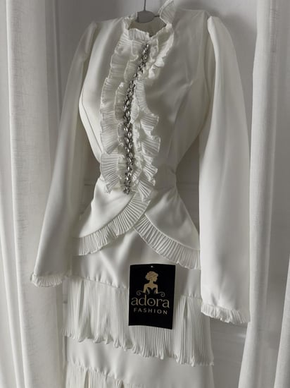 فستان ناعم كسرات