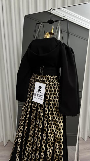 فستان اسود سلاسل