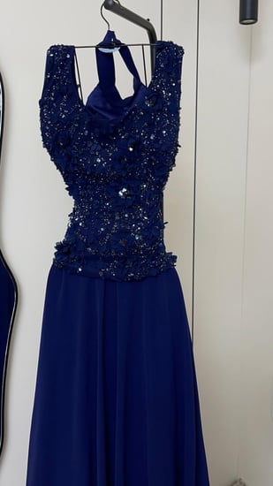 فستان سهرة مورد