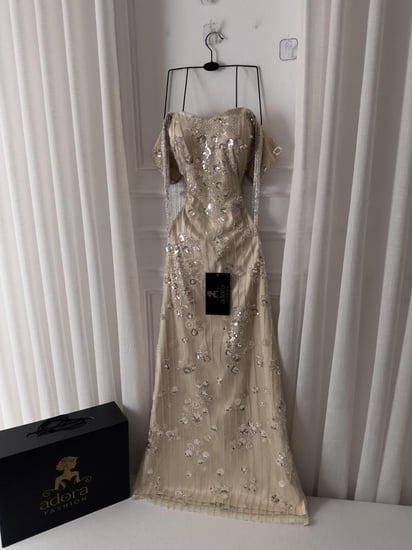 فستان سهرة  مطرز