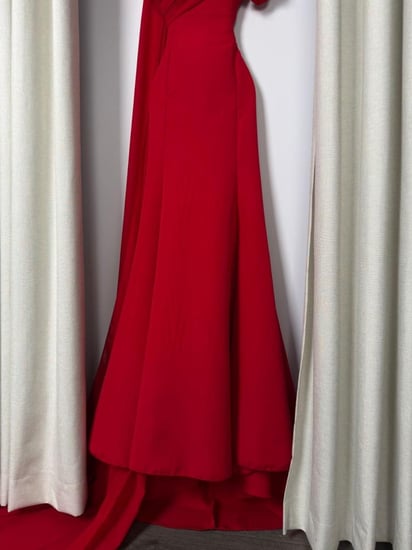 فستان سهرة احمر